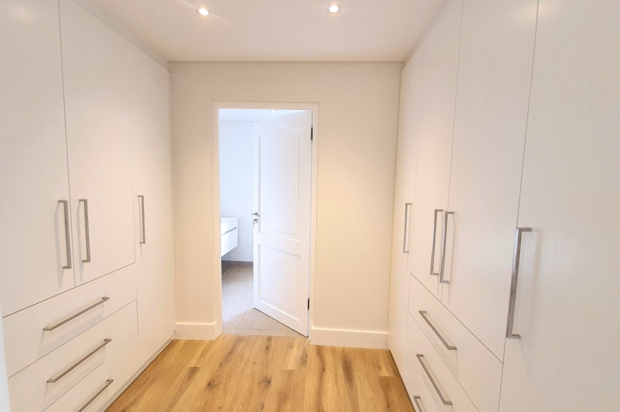 4 Bedroom Property for Sale in Vierlanden Western Cape